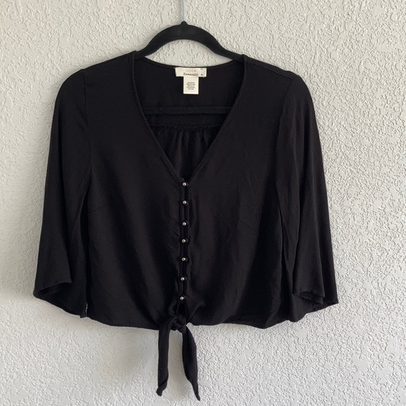 Bohemian Black Top - Picture 1 of 5
